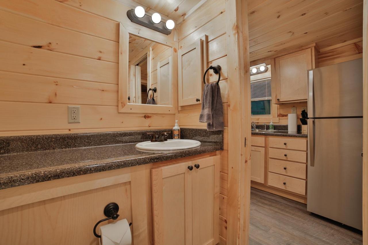 Ernie Cabin Wauhatchie Woodlands Tiny Cabin 채터누가 외부 사진